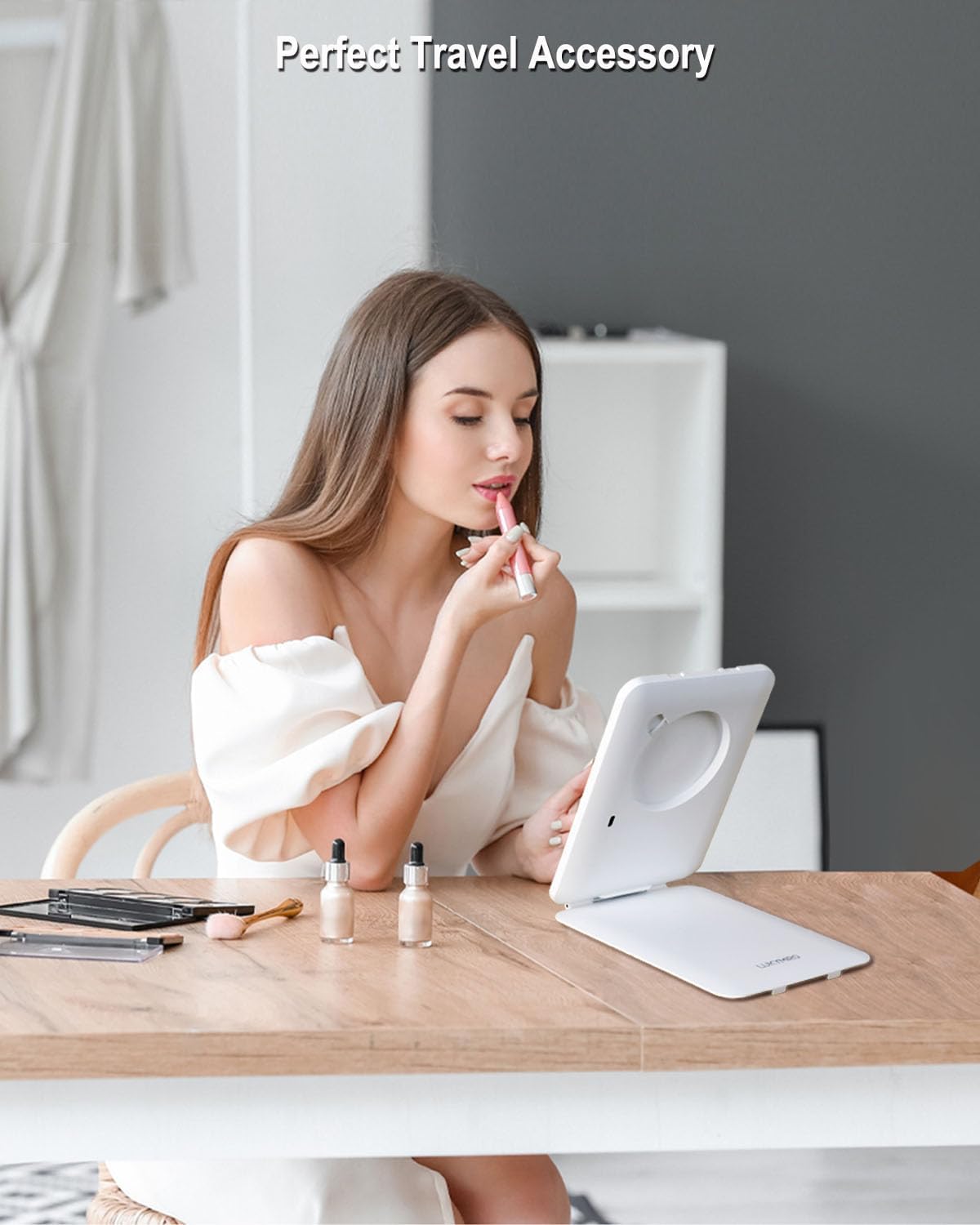 Magnify Your MakeUp Compact Travel Mirror with Rechargeable Lights