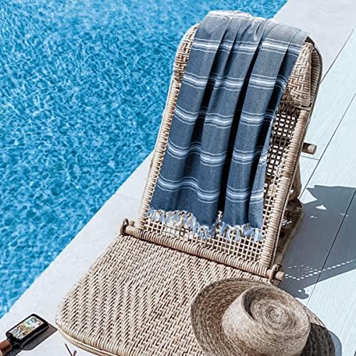 Belizzi Home - 6 x 36x71 Navy Blue Chevron Beach Towels