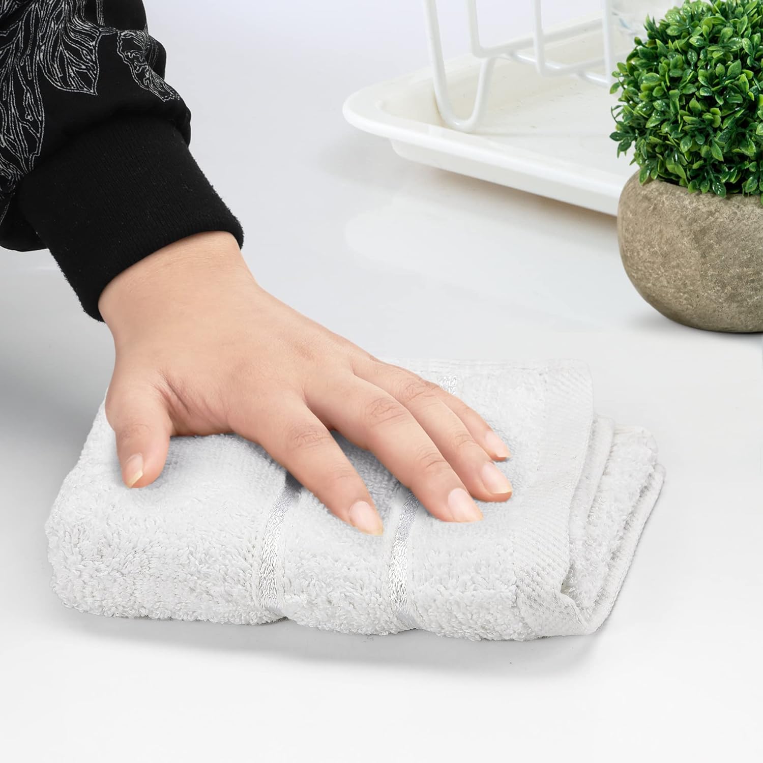Utopia Towels - 12 Pack Viscose Luxury Wash Cloths Set 12 x 12 Inches