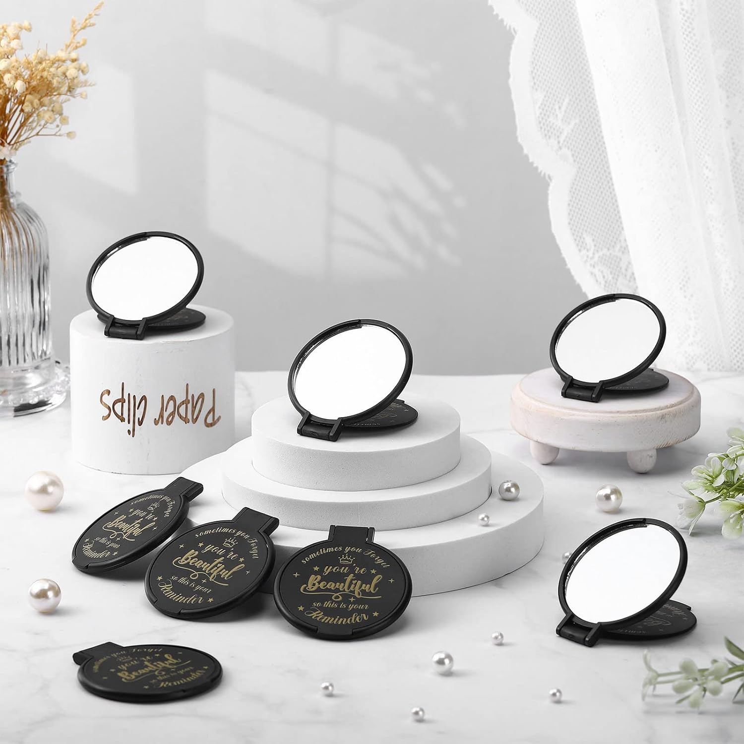 36 Compact Inspirational Mirrors for Women 276-Inch Round Design