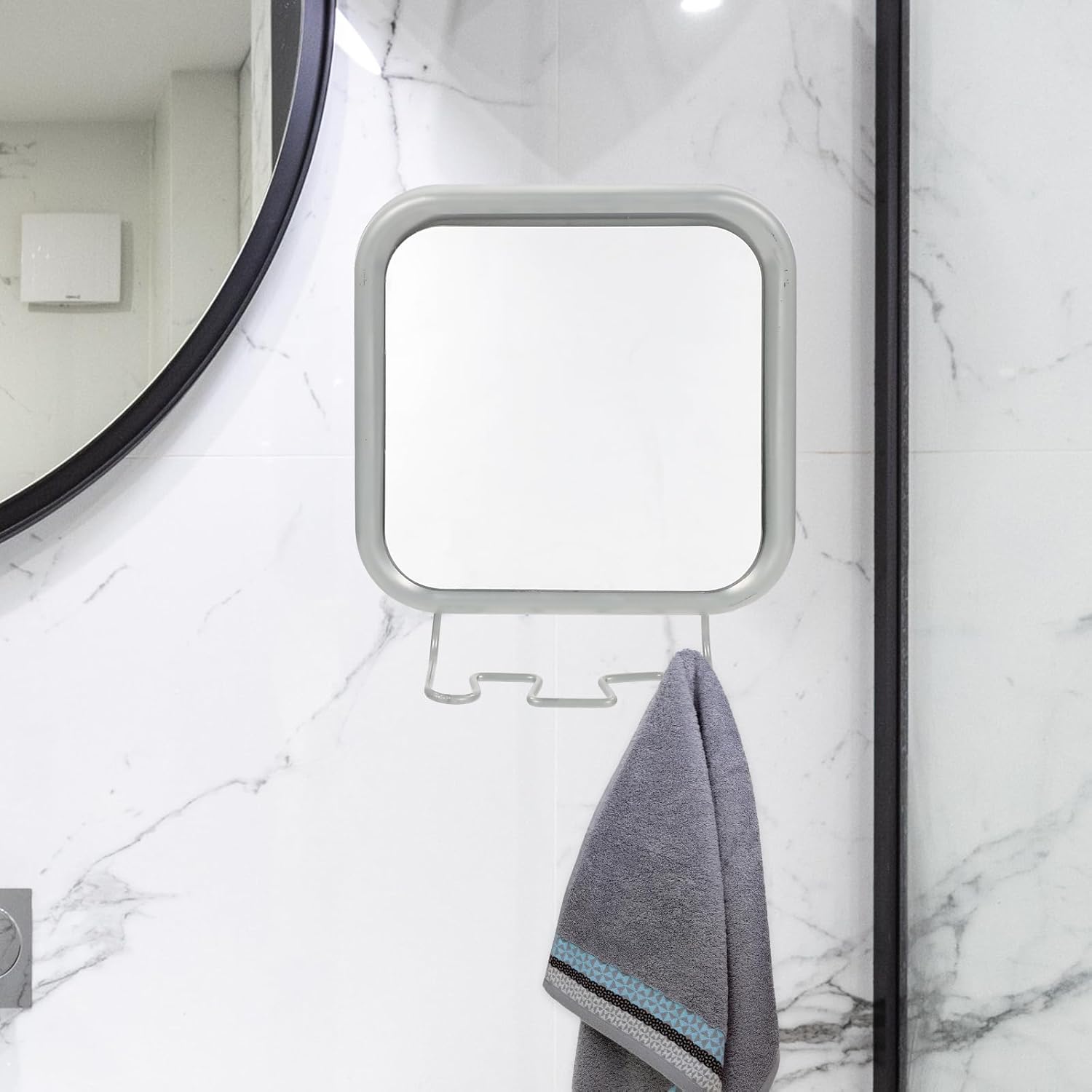 Nolitoys Portable Fogless Shower Mirror with suction cups