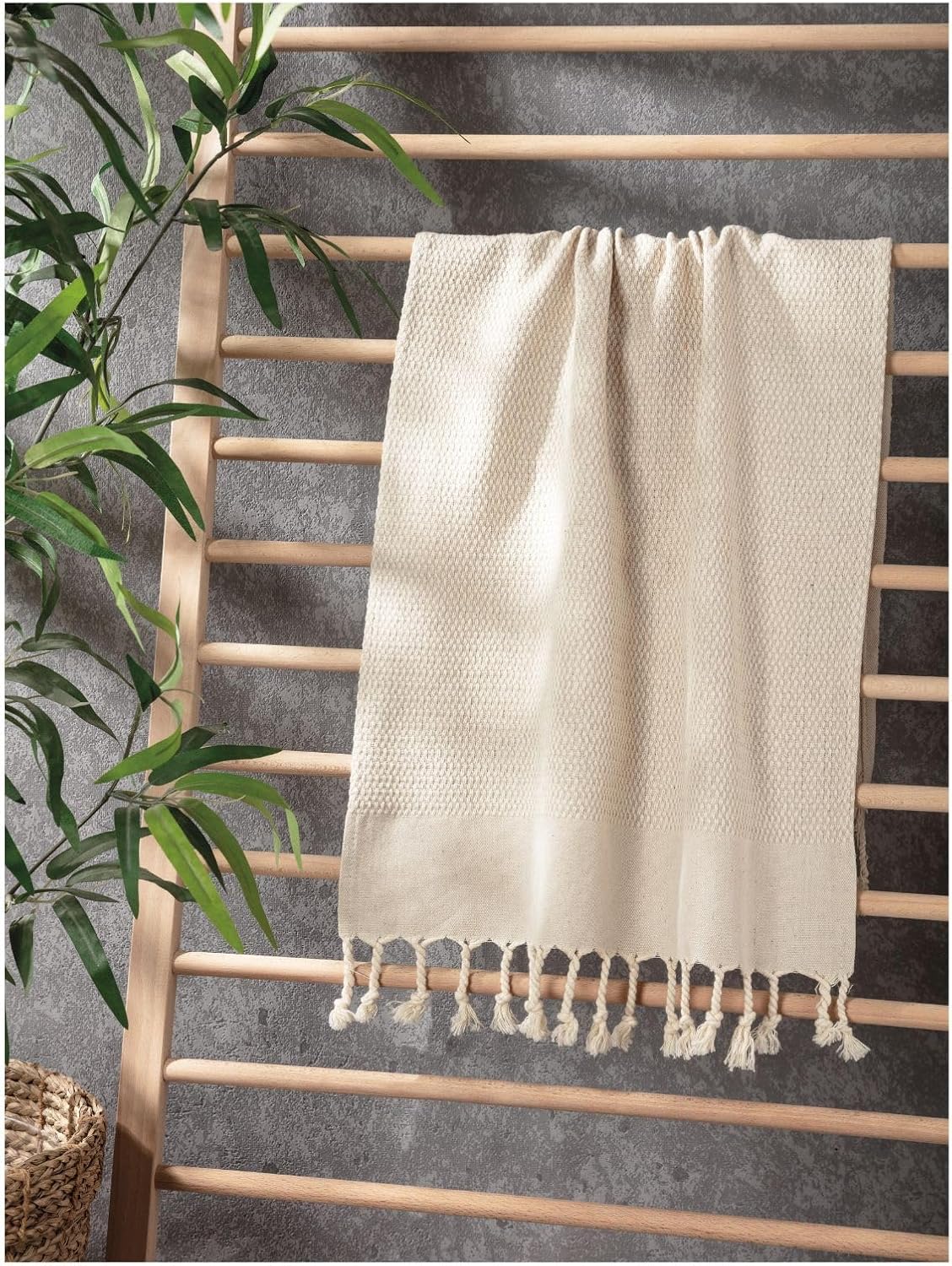 High-Quality Turkish Hand Towel Set for Bathroom Use