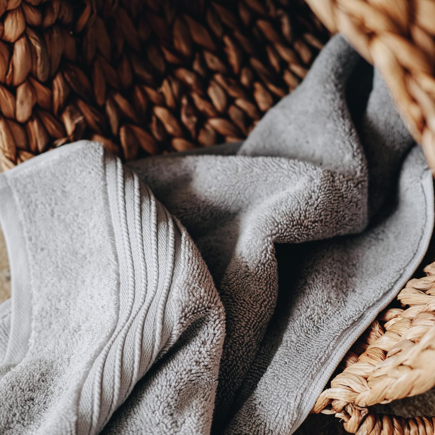 Luxurious Over-the-Counter Cotton Bath Sheet Anthracite 35x70 inches