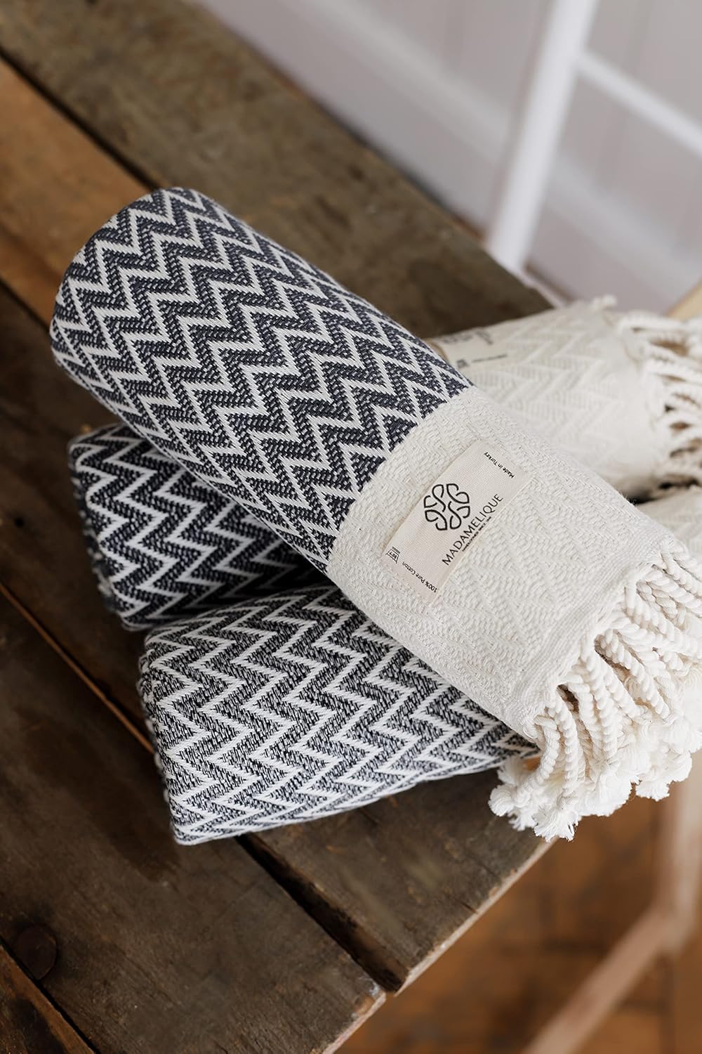 Madamelique Hand Towels Set - Soft and Stylish for everyday use