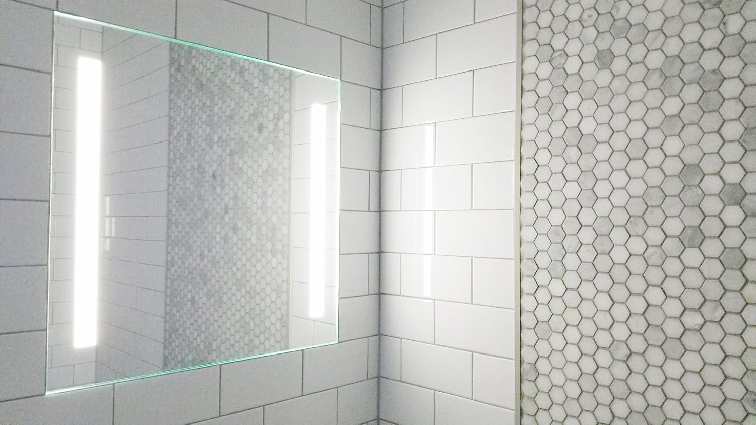 ClearMirror shower showerlite fog-free mirror with 5000k led