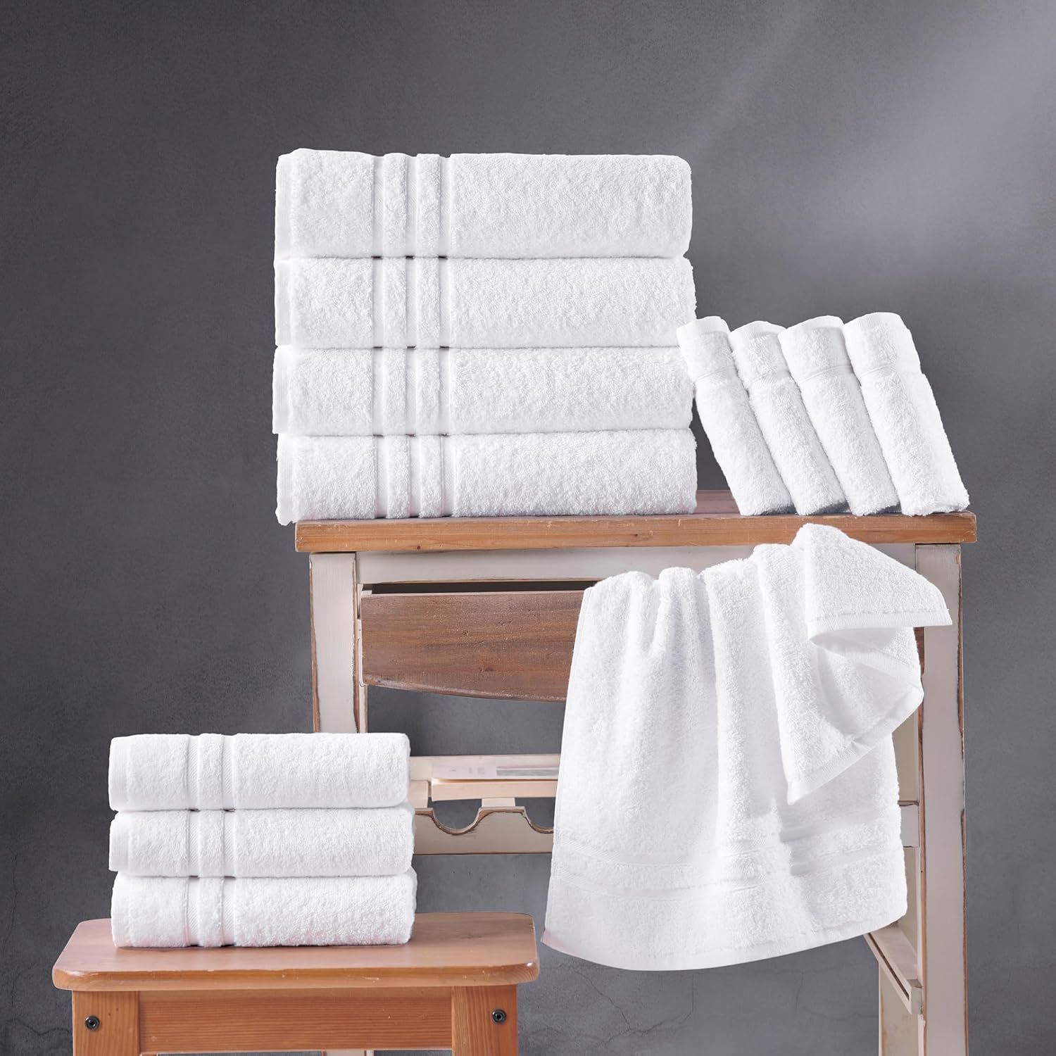Hawmam Linen Extra-Soft 4-Piece White Bath Towels