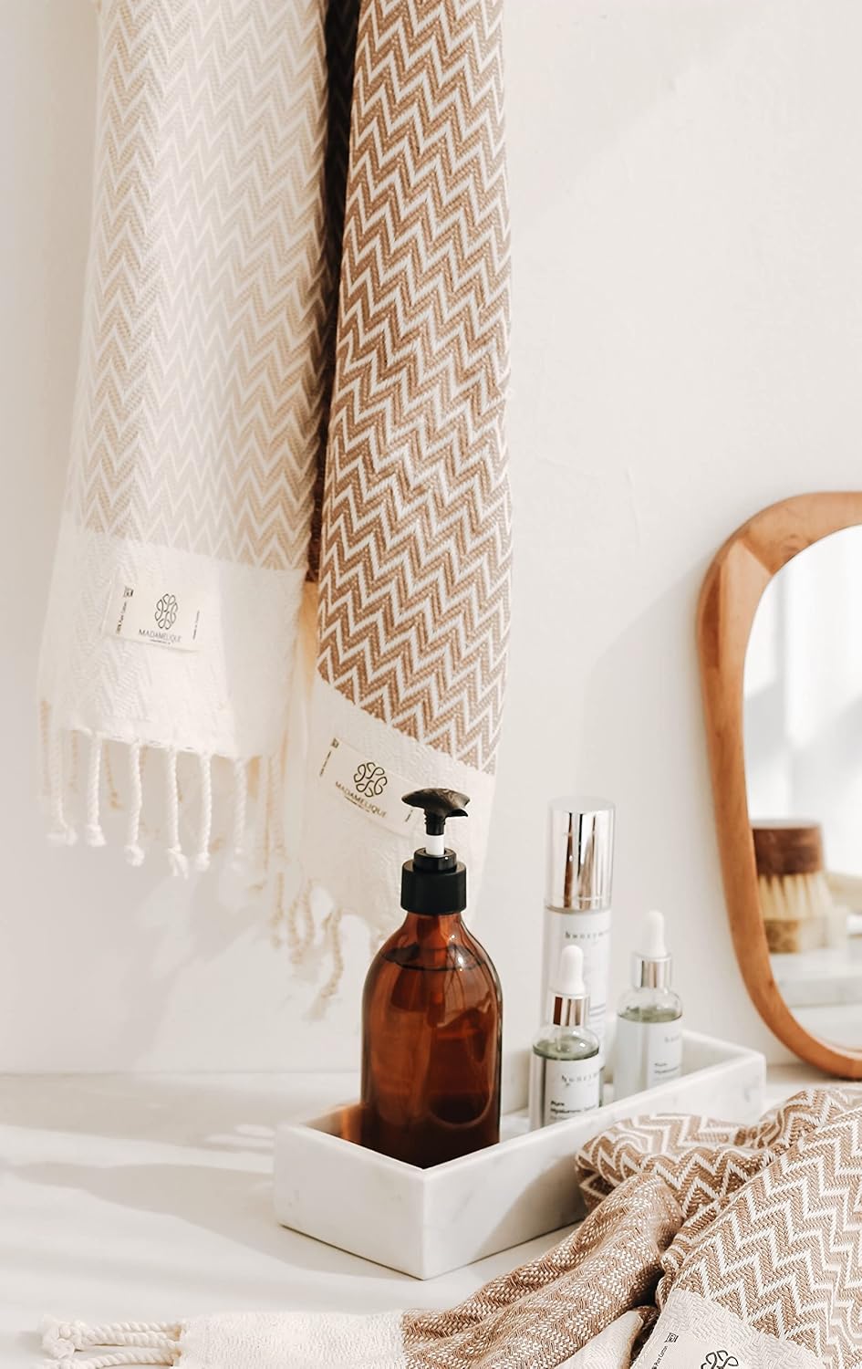 Vibrant Madamelique Hand Towels - Premium 100 Organic Cotton Set