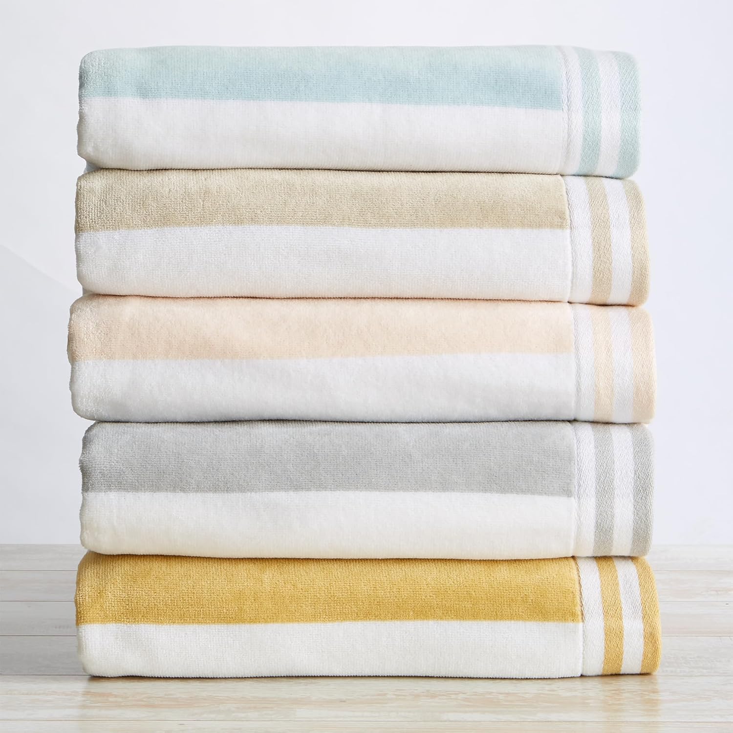 100 Cotton Velour Beach Towels