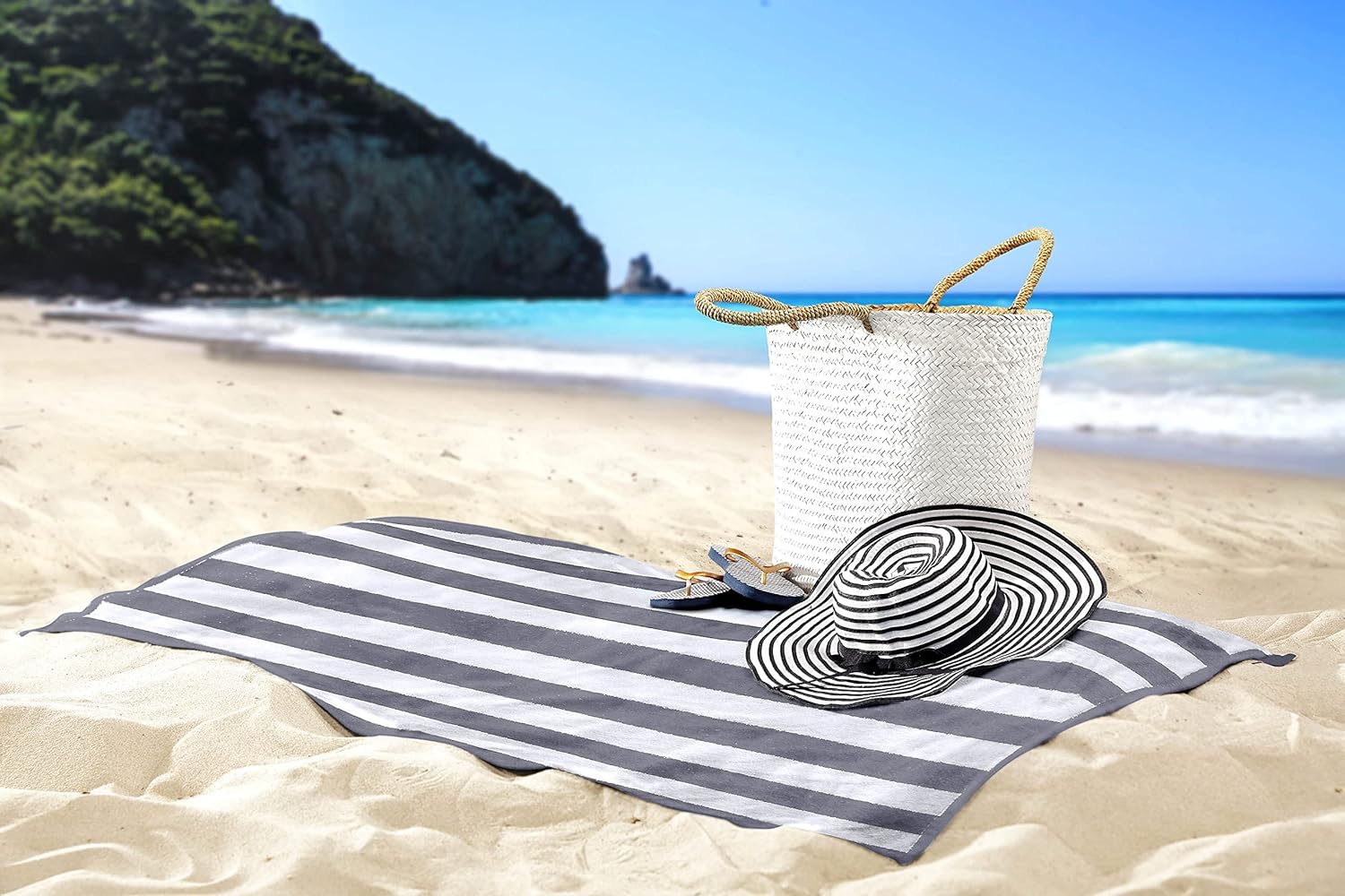 Utopia 4-Piece Cabana Beach Towels 30x60 inches
