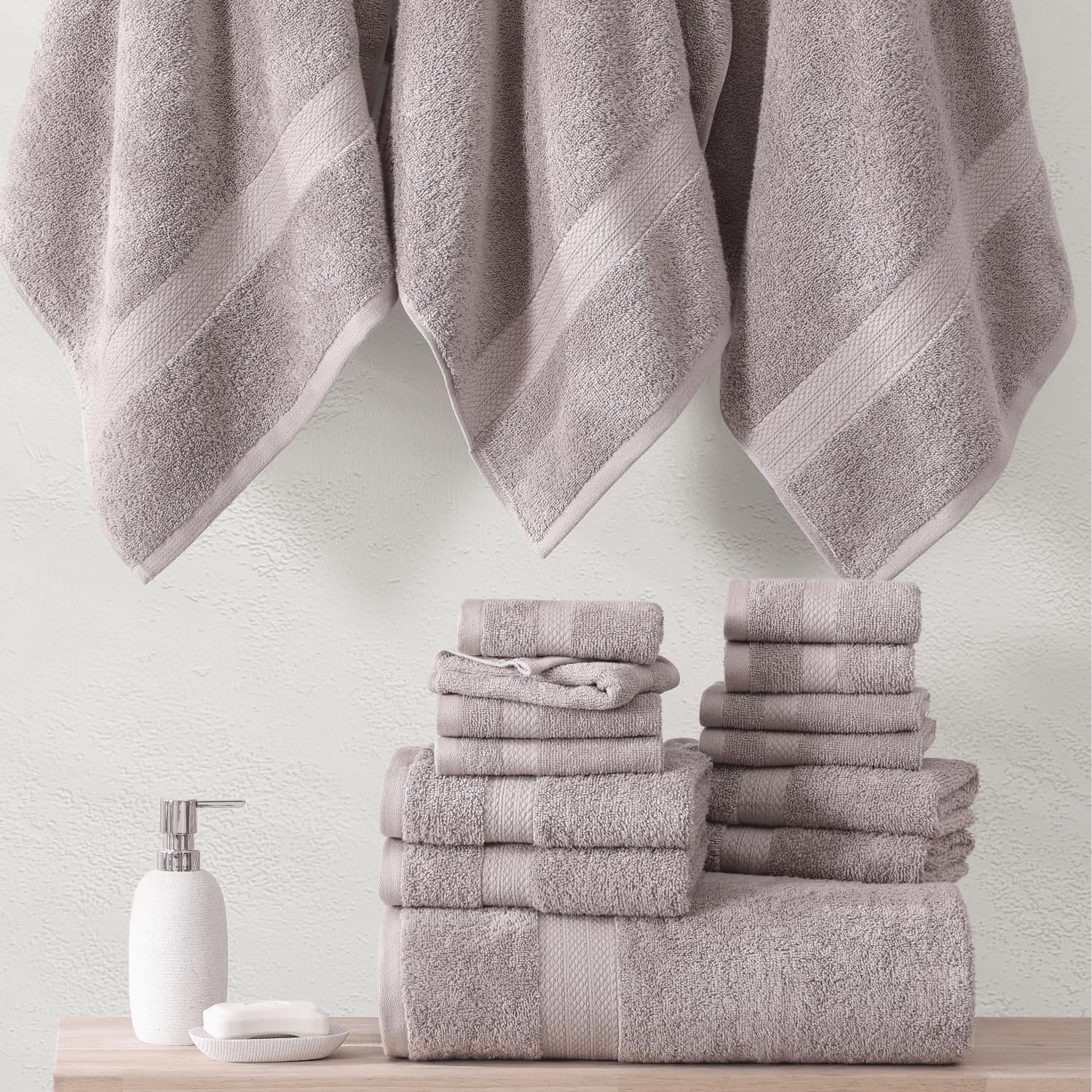 Luxury Cotton Towels Set for the Bathroom