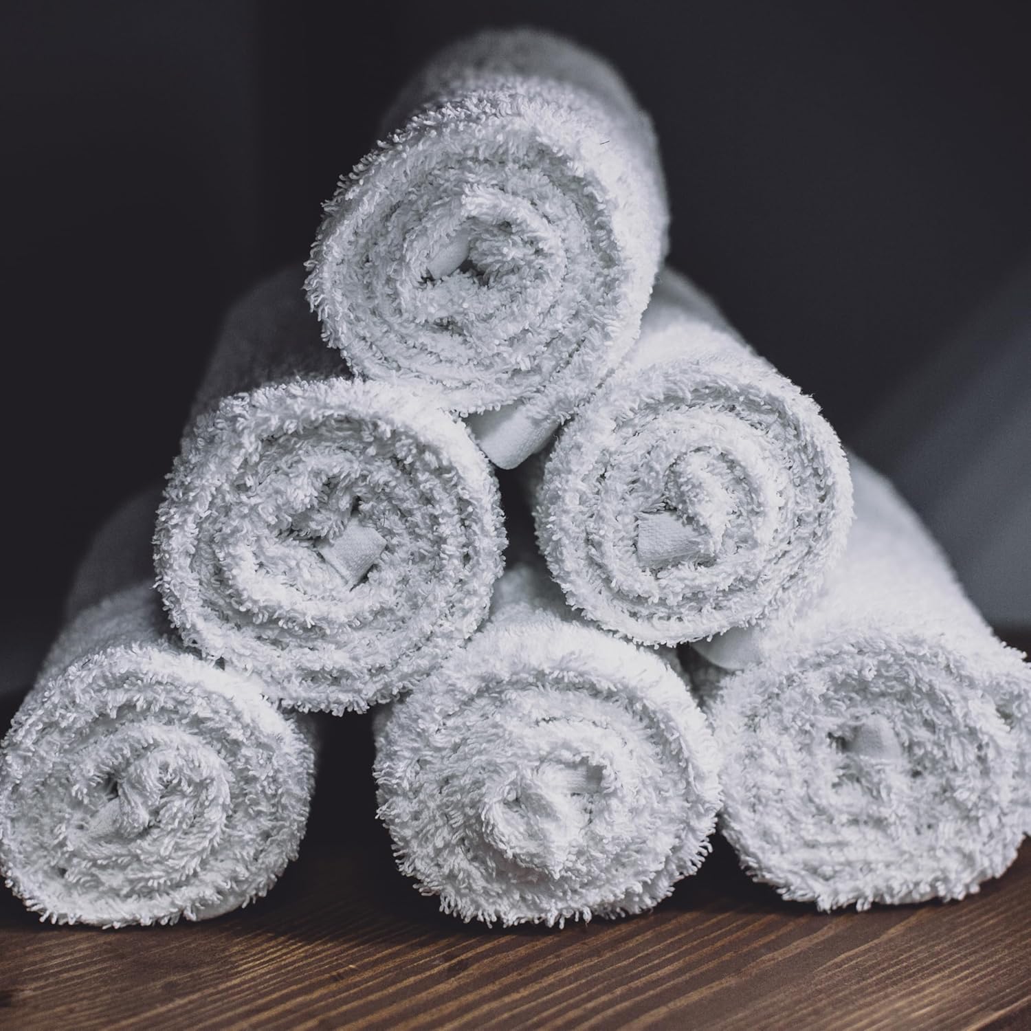 24-Piece White Bath Towels