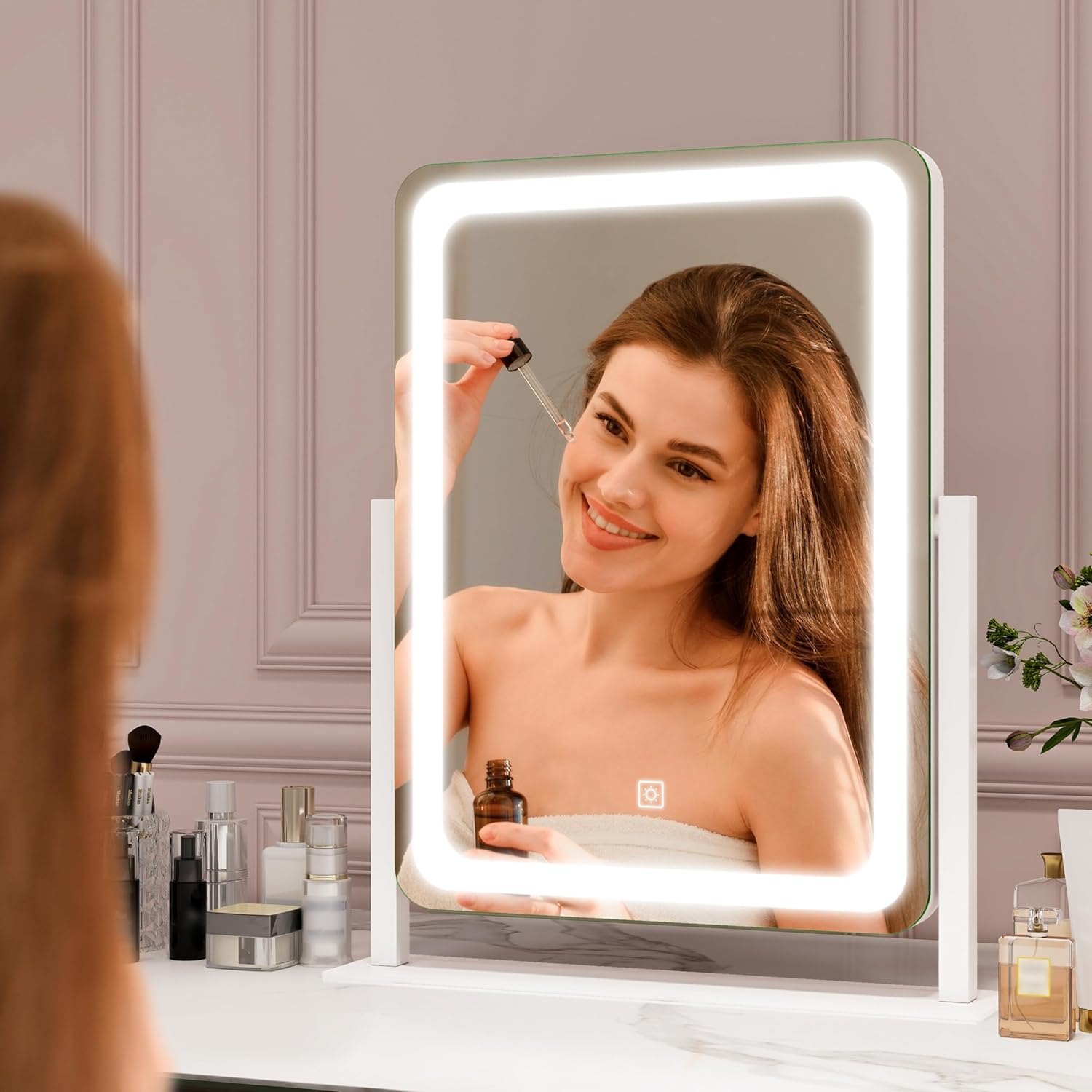 Stylish Vanity Mirror with Lights for Makeup Skincare
